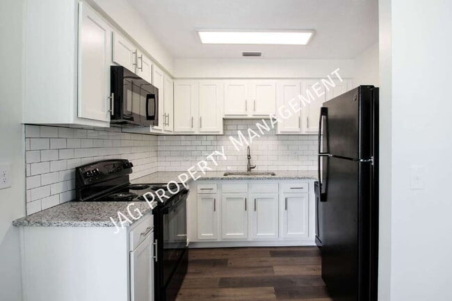 Building Photo - 1436 Berrier St