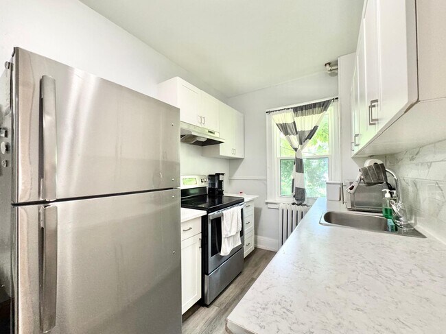 Photo - 5325 Van Alstyne Pl Unit 7