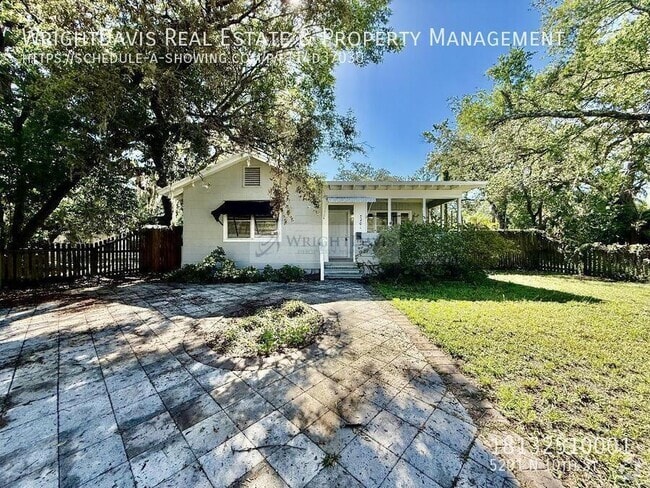 Building Photo - 5201 N 10th St Rental