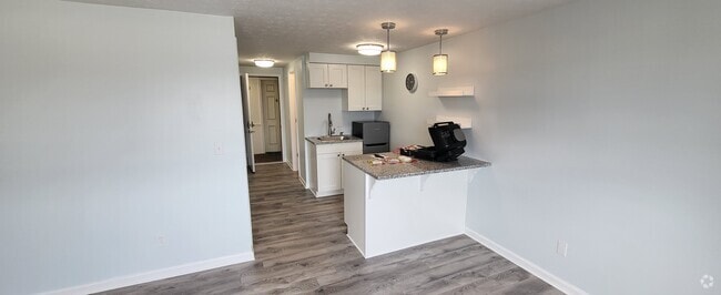 Building Photo - 2001 Cooper Foster Park Rd Unit 301 Rental