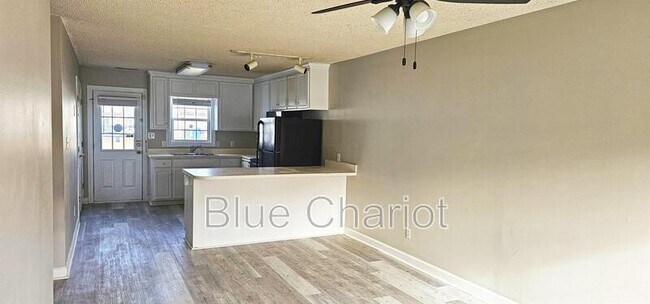 Photo - 3710 Lear Ct NW