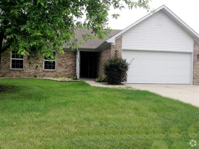 Building Photo - 6620 Rosebush Ln Rental