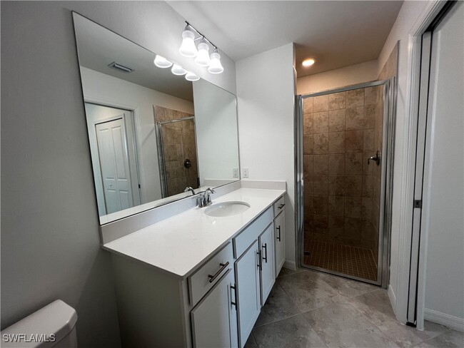 Building Photo - 5835 Double Eagle Cir Unit 4718