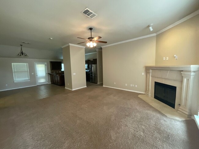 Photo - 4 bed, 2 bath, 2 car garage, 12-14 person ...