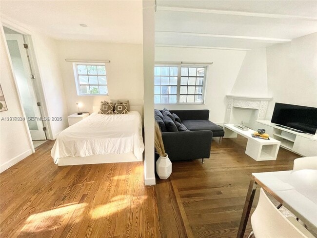 Photo - 439 15th St Unit 18