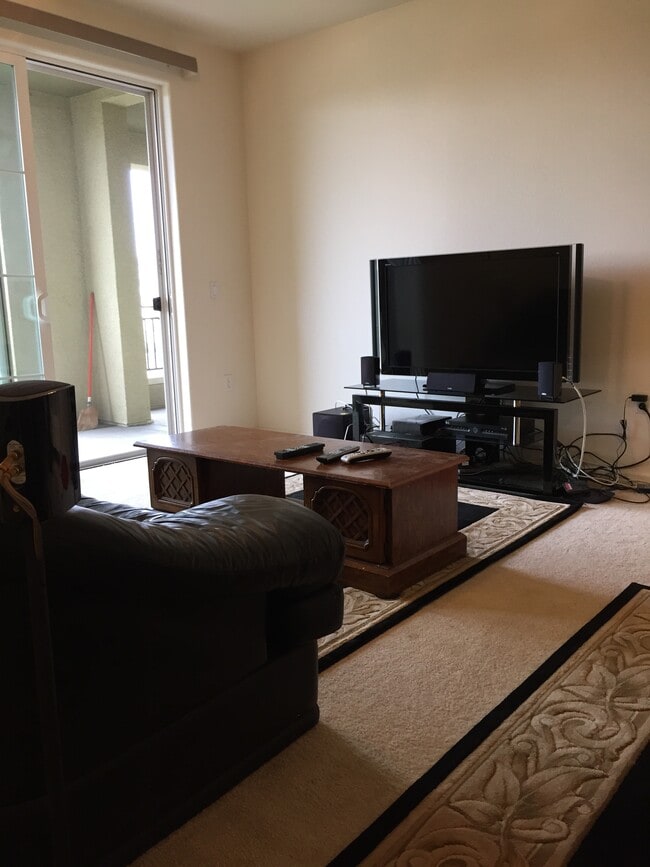 Photo - 600 S Abel St Rental