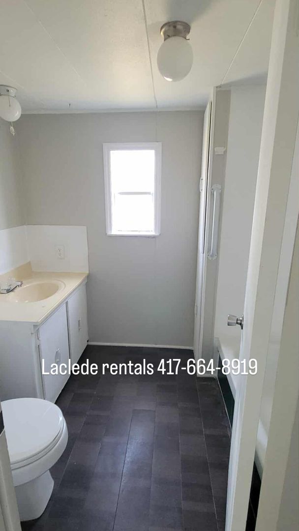 Photo - 210 N Pine St