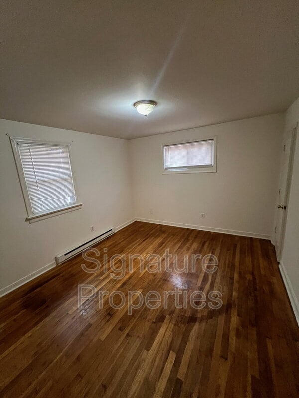 Photo - 208 N Cedar Ave