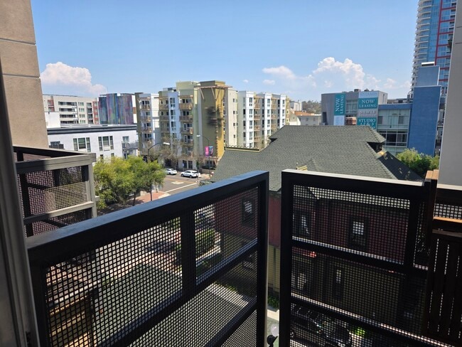 Building Photo - 1225 Island Ave Unit 510