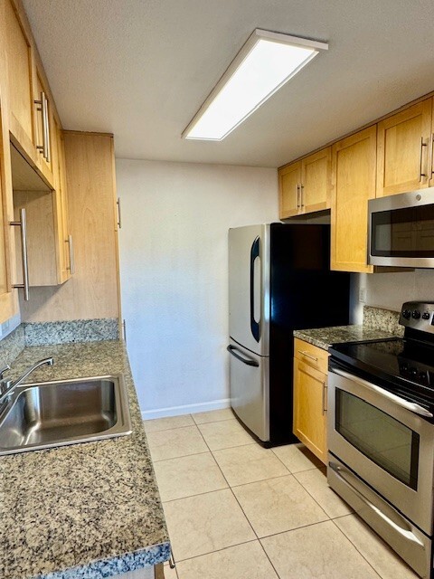 Building Photo - 223 Masters Ct Rental