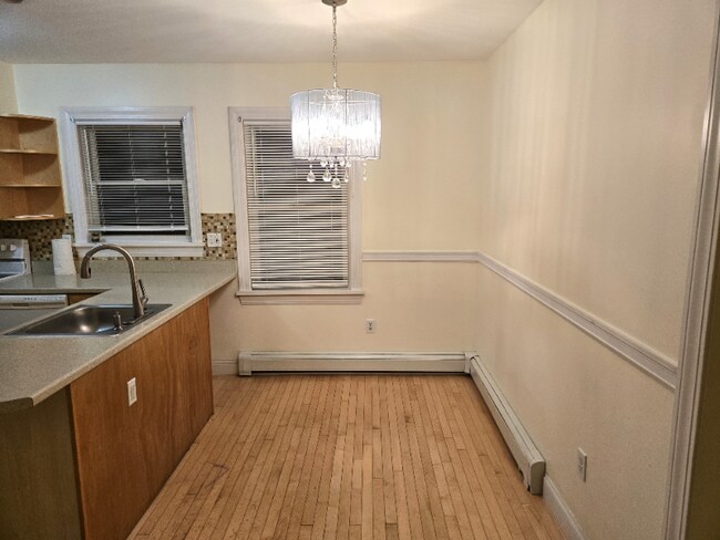 Photo - 41 Pine St Unit A