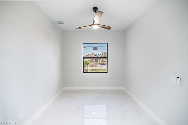 Photo - 3313 36th St SW