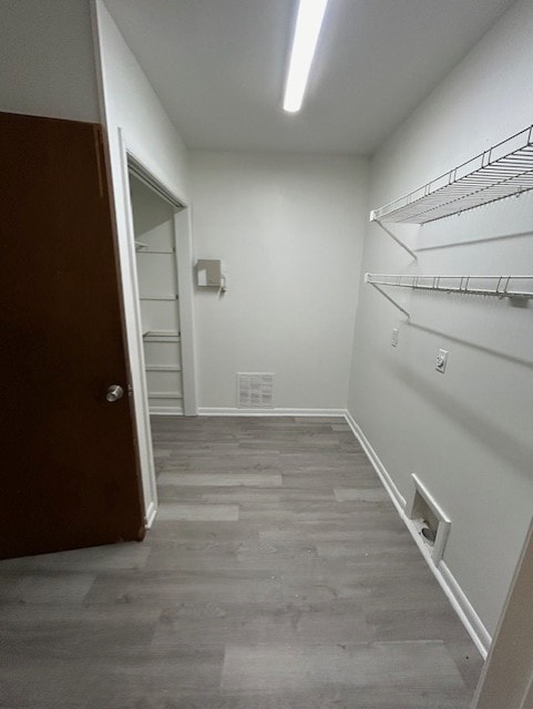 Photo - 555 Pine St NE