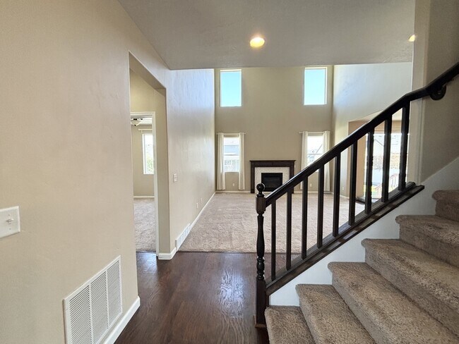 3859 W Young Lucerne Cir