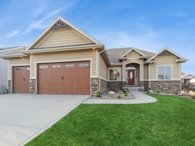 Photo - 16035 Northpark Dr House