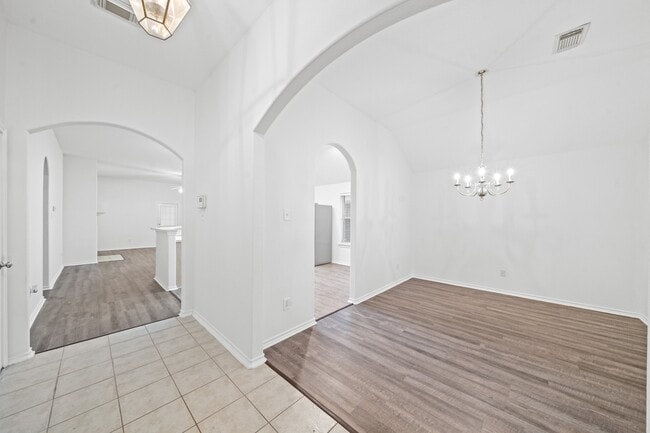 Photo - 5803 Afton Ridge Ln
