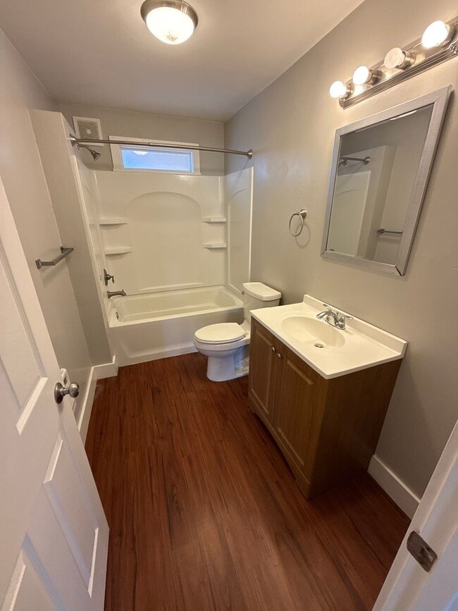 Photo - 316 E Peach St Unidad 316 E Peach  2