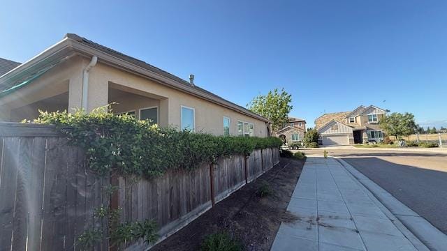 Photo - 2688 Vartikian Ave