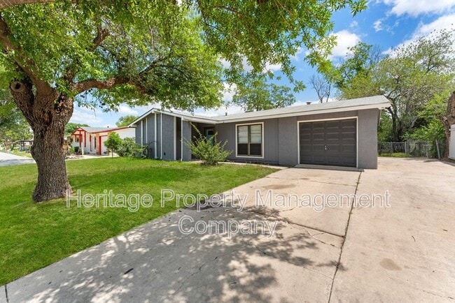 Building Photo - 7210 Cloverfield Ln