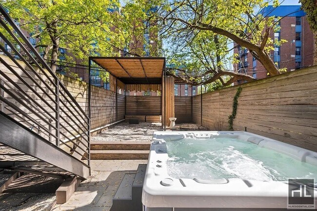 Gorgeous Townhome in Bed Stuy!