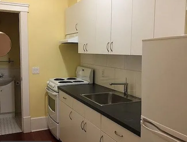 Photo - Charming 1 Bedroom in Heritage Building Available March 15th Unit 26