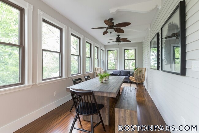 Photo - 65 Beech Glen St Unit 1