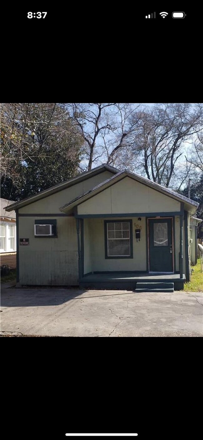 Building Photo - 105 Ike B St Rental