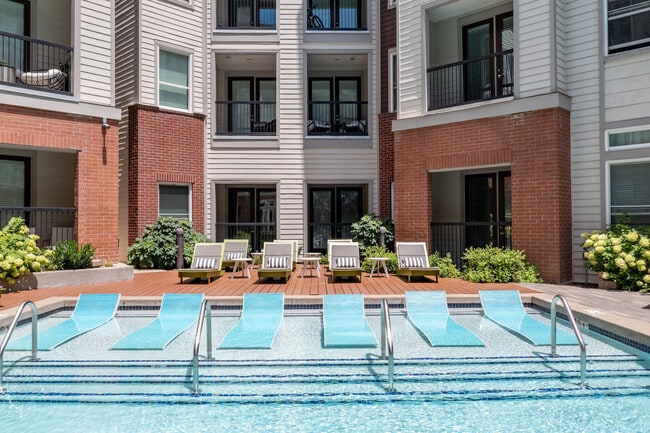 The Monroe apartments — community photo