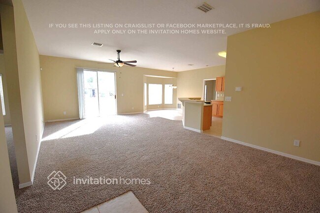 Photo - 1440 Kaslo Cir NW