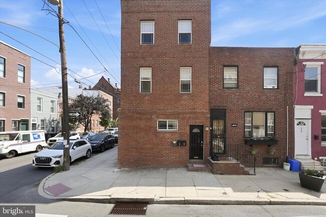 Photo - 1800 Titan St