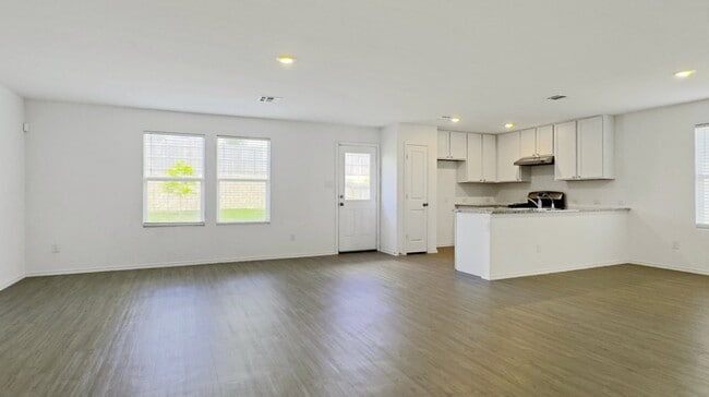 Photo - 13930 Wool Pk