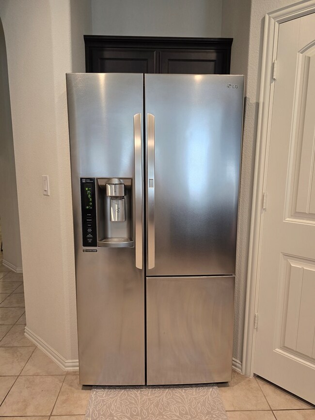 Photo - 6911 Longfellow Ranch Rd