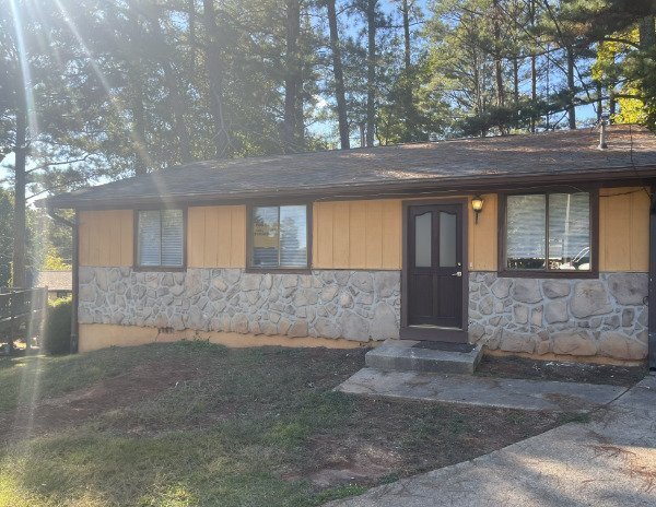 Photo - 1074 Sparrow Ct