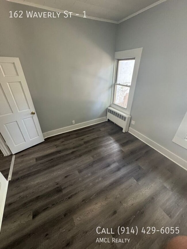 Photo - 162 Waverly St Unit 1