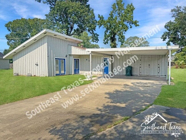 Building Photo - 515 Devon Dr Rental