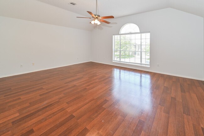 Photo - 11125 31st Ave N