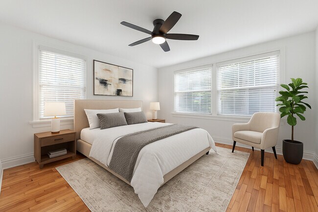 Photo - 7517-19 Oxford Dr