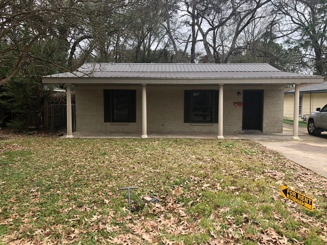 Photo - 421 Wilmuth St