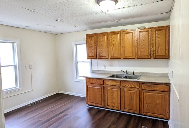 Photo - 1112 Maple St, 2 bedroom house