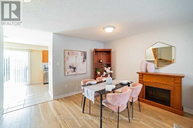 Photo - 13 Vansickle St