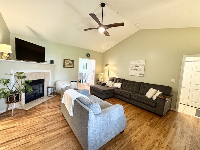 Photo - Beautiful 3 bedroom home in Providence Ridge, Seneca