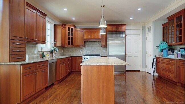 Photo - 59 Crescent Rd