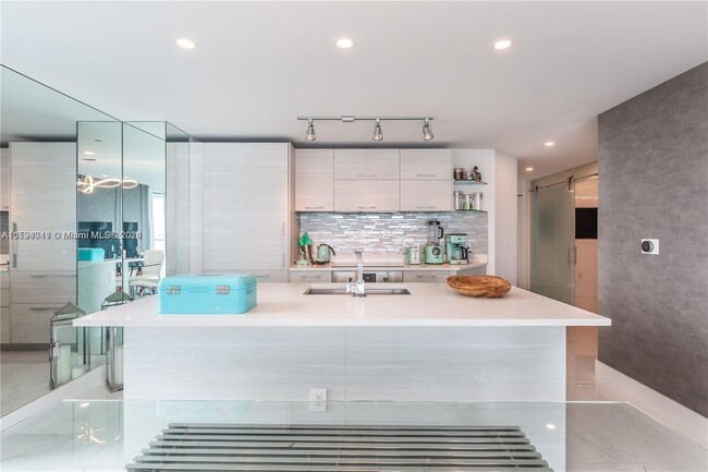 Photo - 650 NE 32nd St Condo Unit 1201