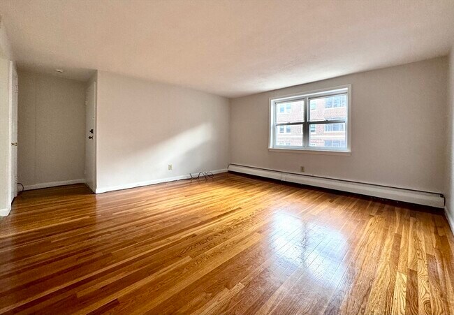 Photo - 10 Vinal St Unit 3