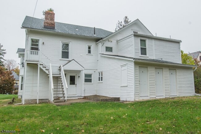 55 Madison St