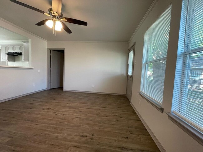 Photo - 4102 Opal Ave