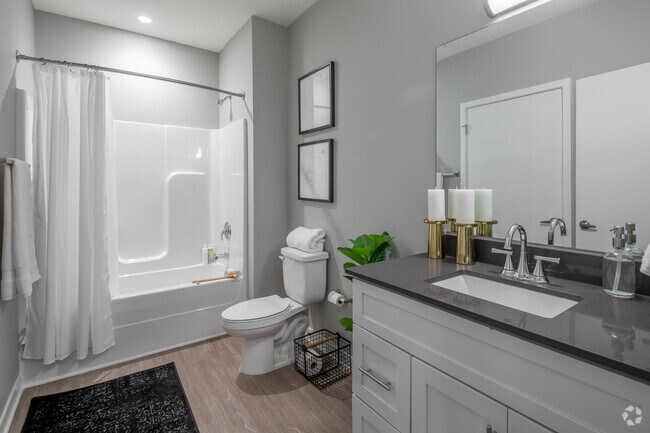 1BR, 1BA - The Magnolia - 824SF - Bathroom