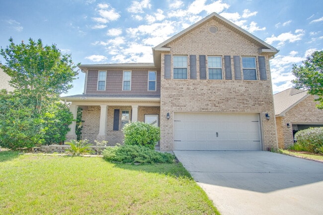 Photo - Highly desired 4/2.5 Gulf Breeze Home with hot tub!