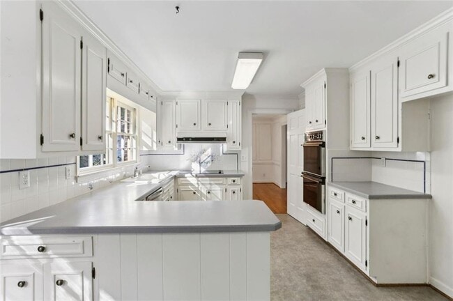 Photo - 5189 Hidden Branches Cir