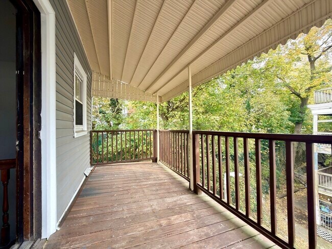 Photo - 18 Harold Park Unit 3